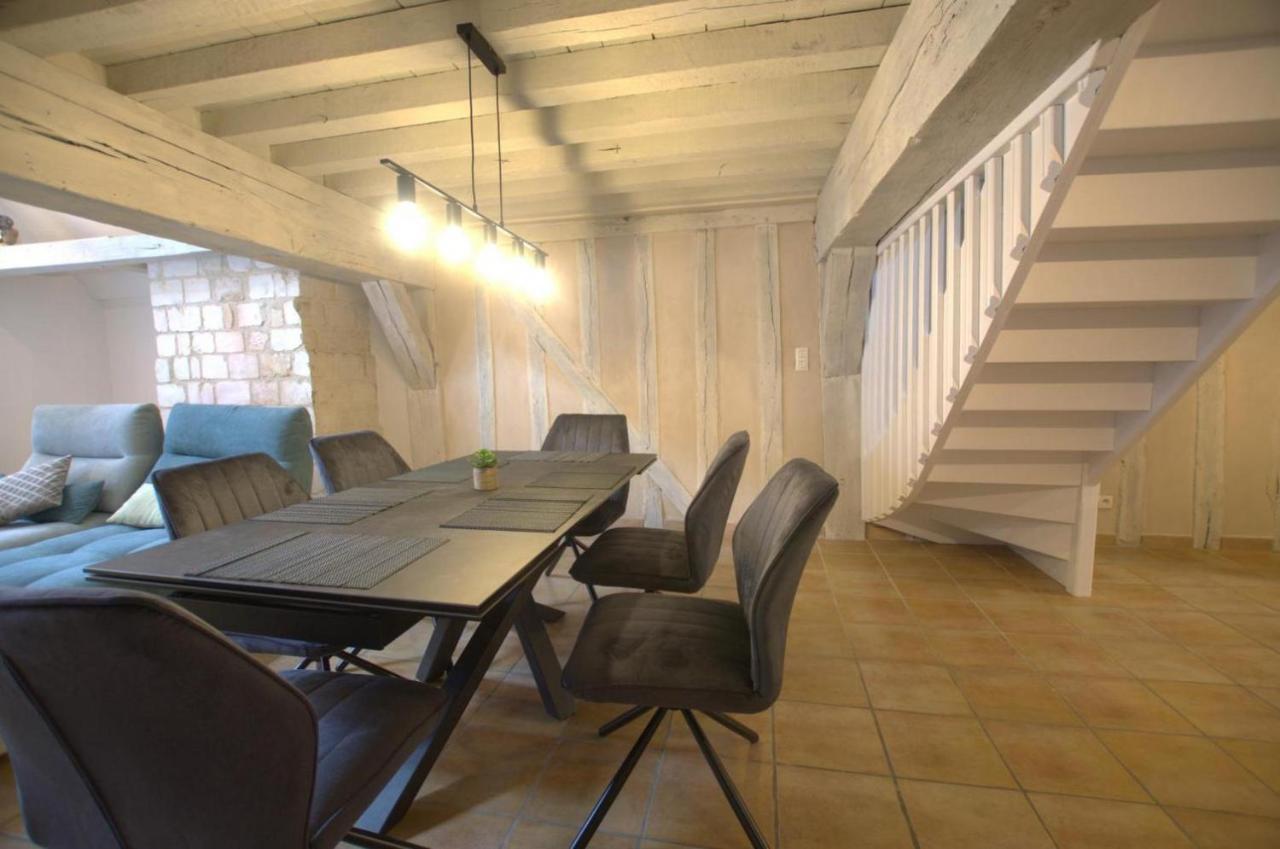 Le Sacre Troyes Apartment ภายนอก รูปภาพ